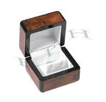 Amber Burl Wood Veneer Earring Box 27093-Bx