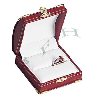 Dome Style Double Ring Leatherette Box 27167-Bx